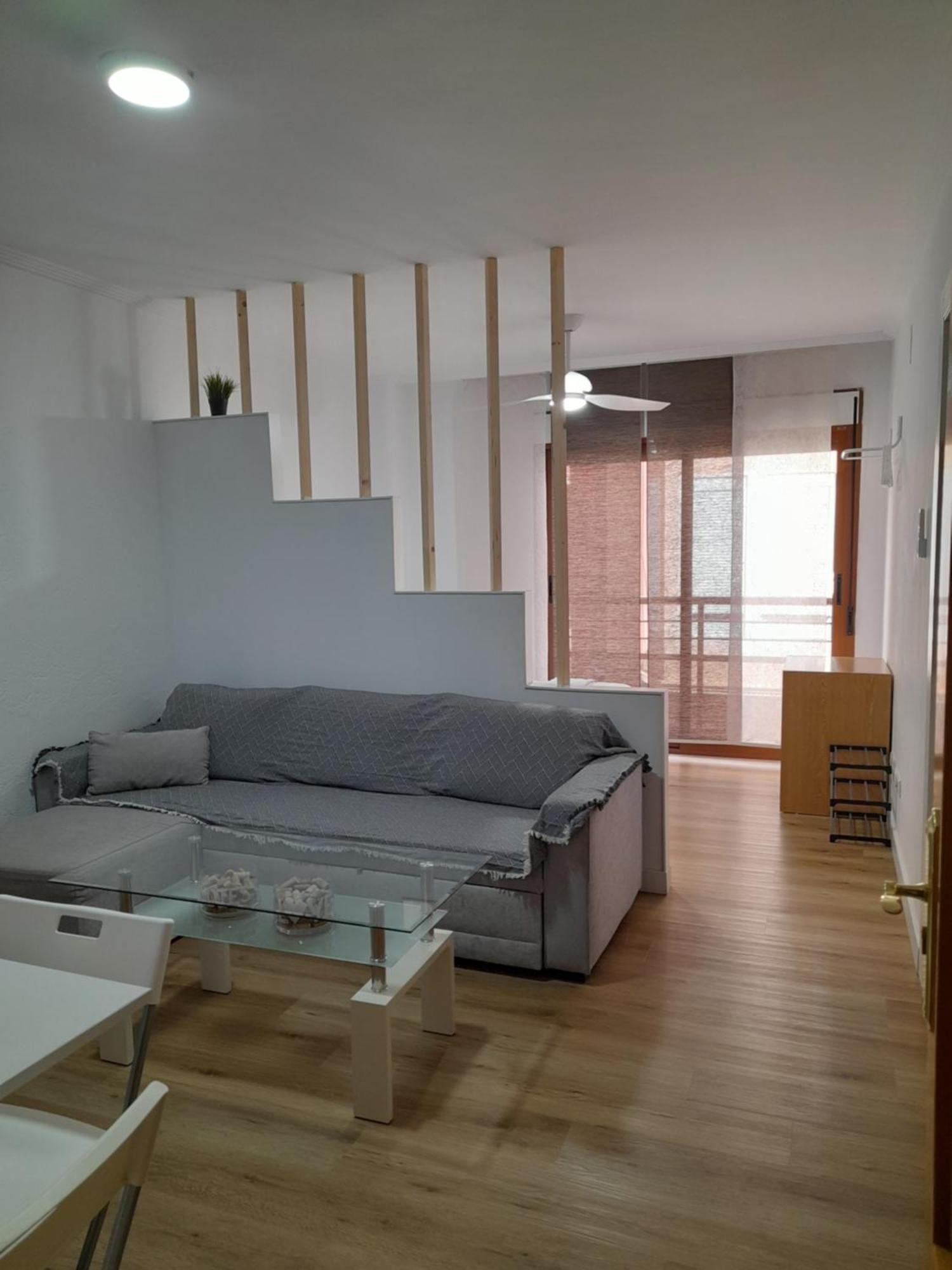 Comodo Aparta Estudio Centrico En Alicante Exterior foto